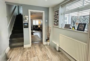 High Street- click for photo gallery